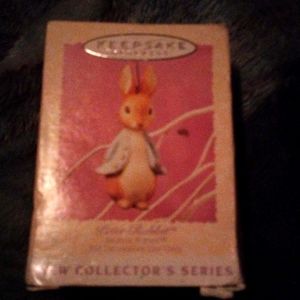 Peter Rabbit 1996 Hallmark new collectors seies